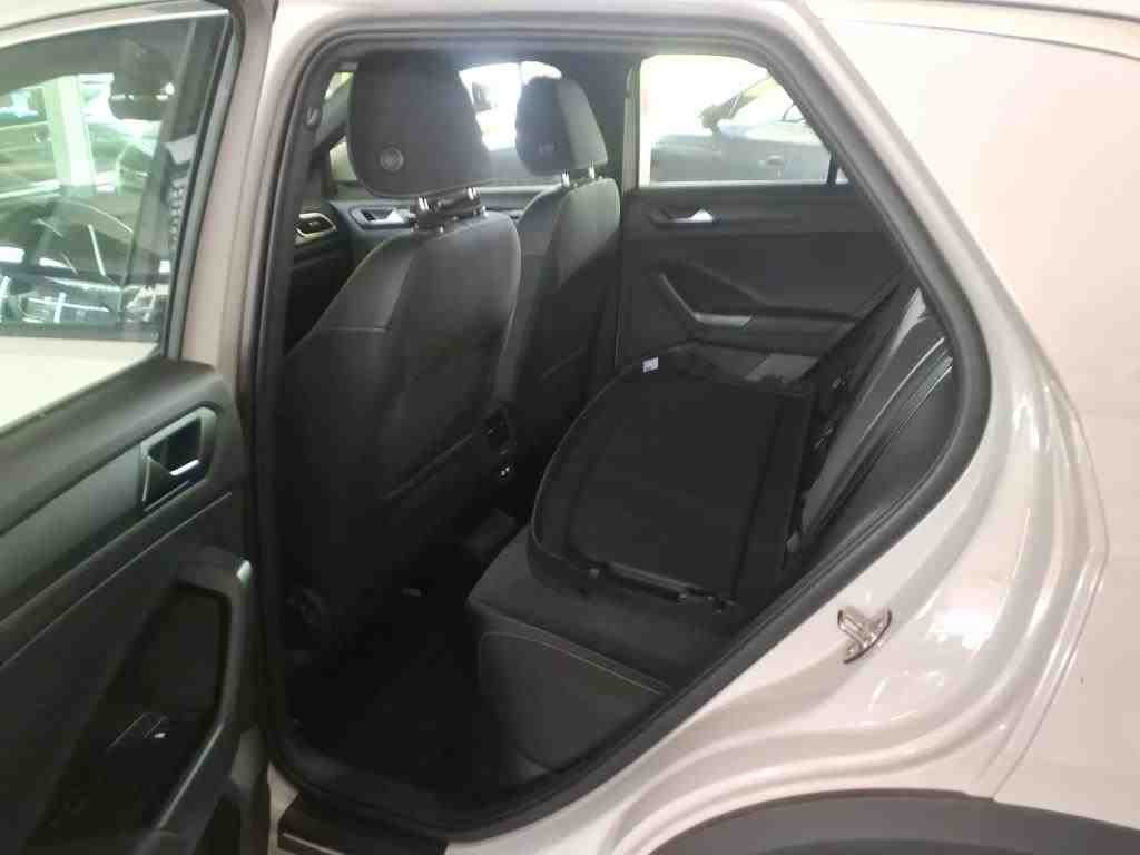 Volkswagen T-Roc - Bild 4