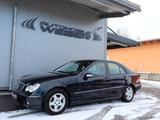 Mercedes-Benz C 180 ELEGANCE *XENON*EL.GLAS-SD*SHZ*PDC*LM-FLG* - gebrauchte Mercedes-Benz C 180 aus dem Jahr 2002