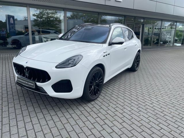 Maserati Grecale Modena/Panoramadach