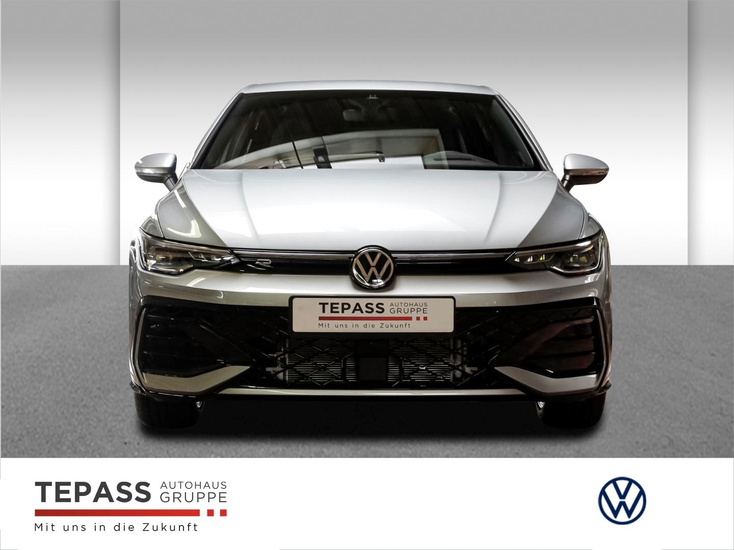 Volkswagen Golf 1.5 eTSI R-Line NAVI LANE ACC