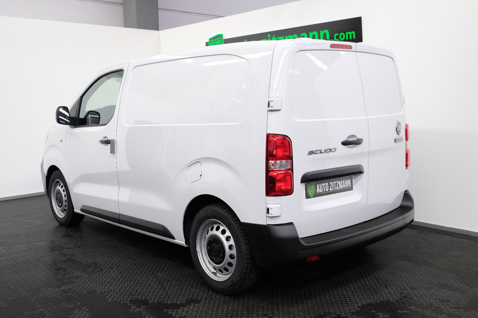 Fahrzeugabbildung Fiat Scudo L1SX  1,5 120 KLIMA ++ NAVI ++ KAMERA