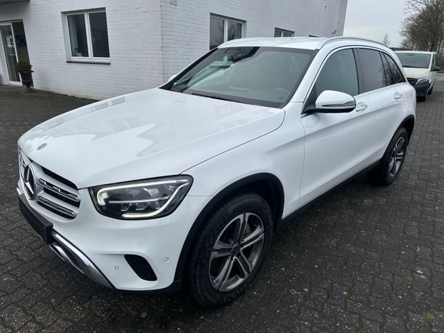 Mercedes-Benz GLC 220 d 4M AMG Int. Kamera KeylessGo LED AHK