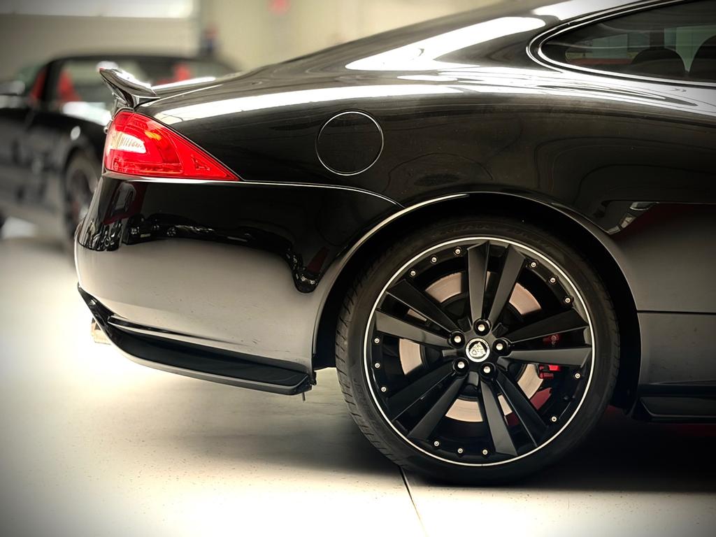 Jaguar XKR