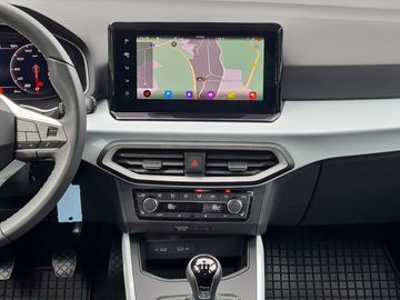 Fahrzeugabbildung SEAT Arona Style 1.0 TSI Klima Navi Rückfahrkamera