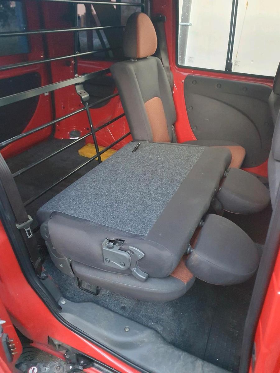Fiat Doblo 2011 — photo 9