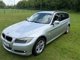 BMW 320d Touring - 8-fach bereift, guter Zustand