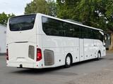 Mercedes-Benz E16 Tourismo RHD-M/2 (New Model*TOP*DE) - Angebote
