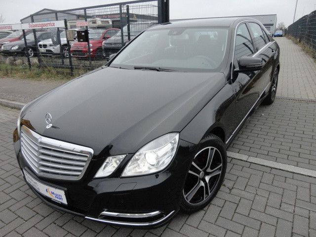 Mercedes-Benz E -Klasse 220 Lim.CDI BlueEfficiency,Navi,Xenon