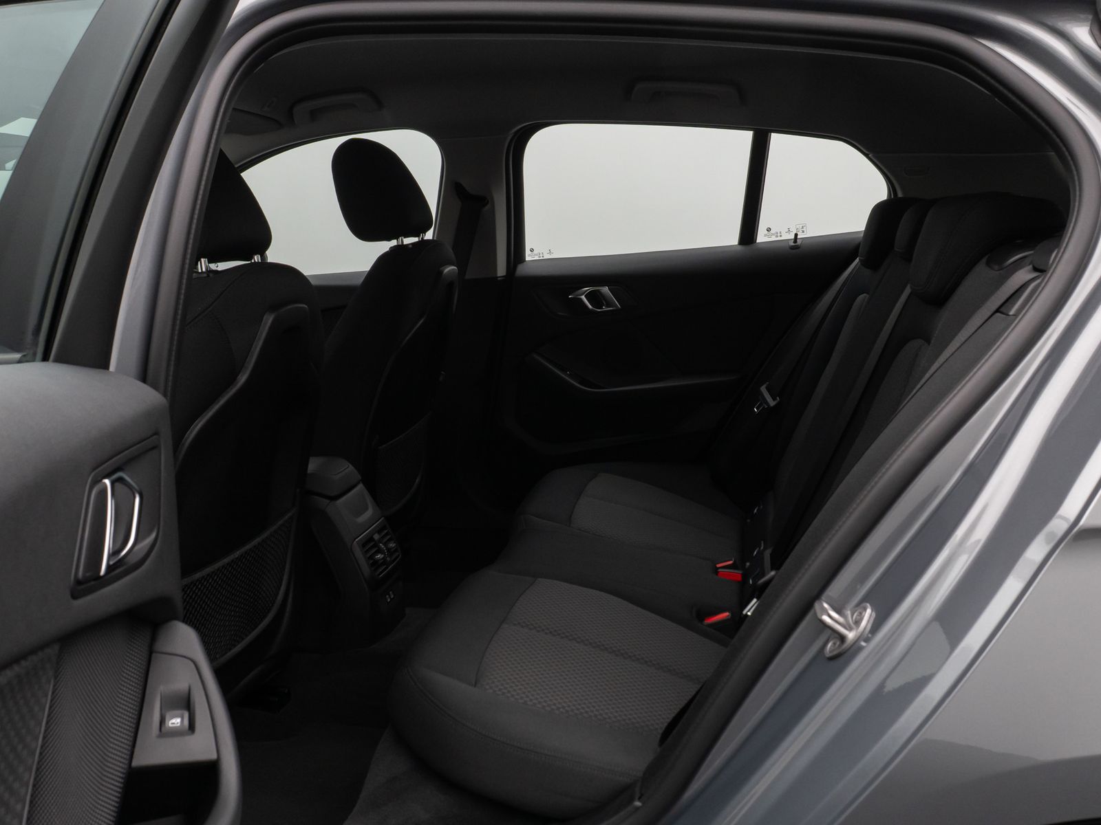 Fahrzeugabbildung BMW 118i DAB CockPitPro PDC LED Geschwindigkeitsreg