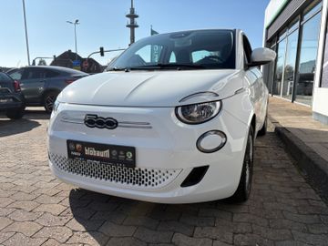 Fahrzeugabbildung Fiat 500 e Icon Navi SHZ DAB Temp. Klimaaut. uvm.