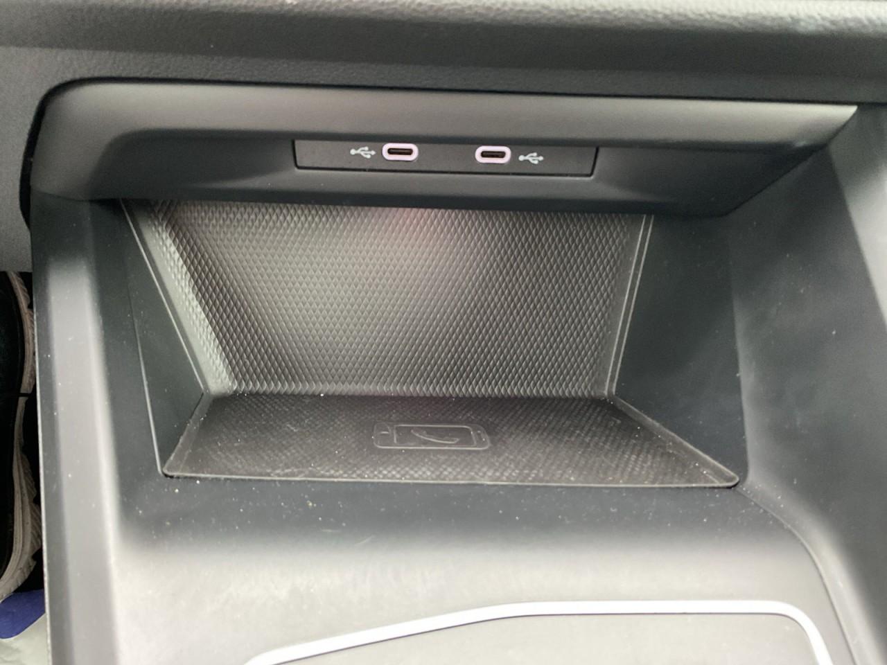 Volkswagen Golf VIII Active 2.0 TDI SCR, DSG, Navi, LED-Plu, миниатюра 23