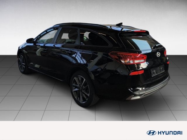 Fahrzeugabbildung Hyundai i30 FL Kombi MY25 1.5 T-GDI 140 PS DCT Advantage