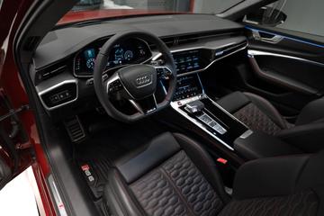 2025 AUDI RS6 缩略图 16