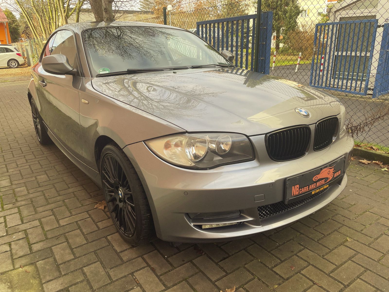 BMW 120 - 1