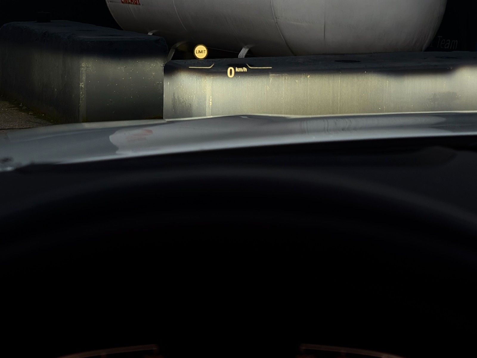 Fahrzeugabbildung BMW Z4 sDrive20i M Sport Anthrazit HUD ACC H&K LHZ