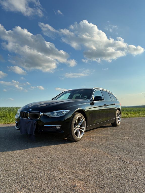 Image of BMW 320