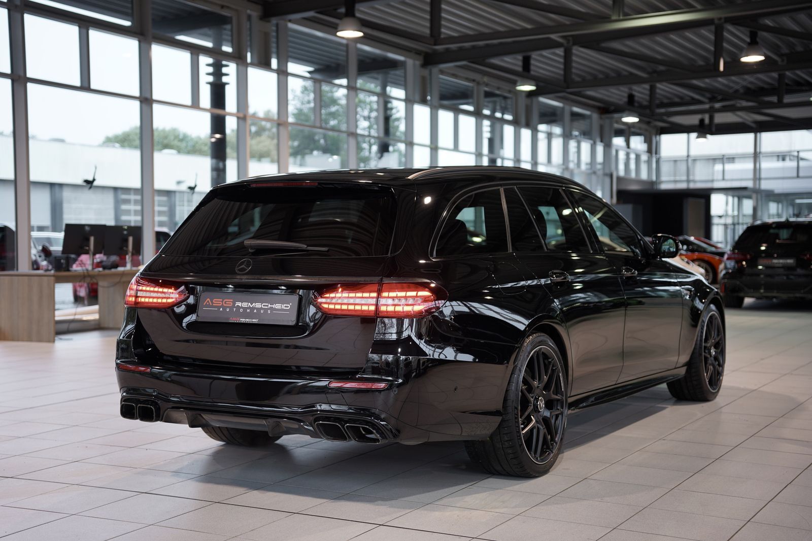 Mercedes Benz E 63 Amg