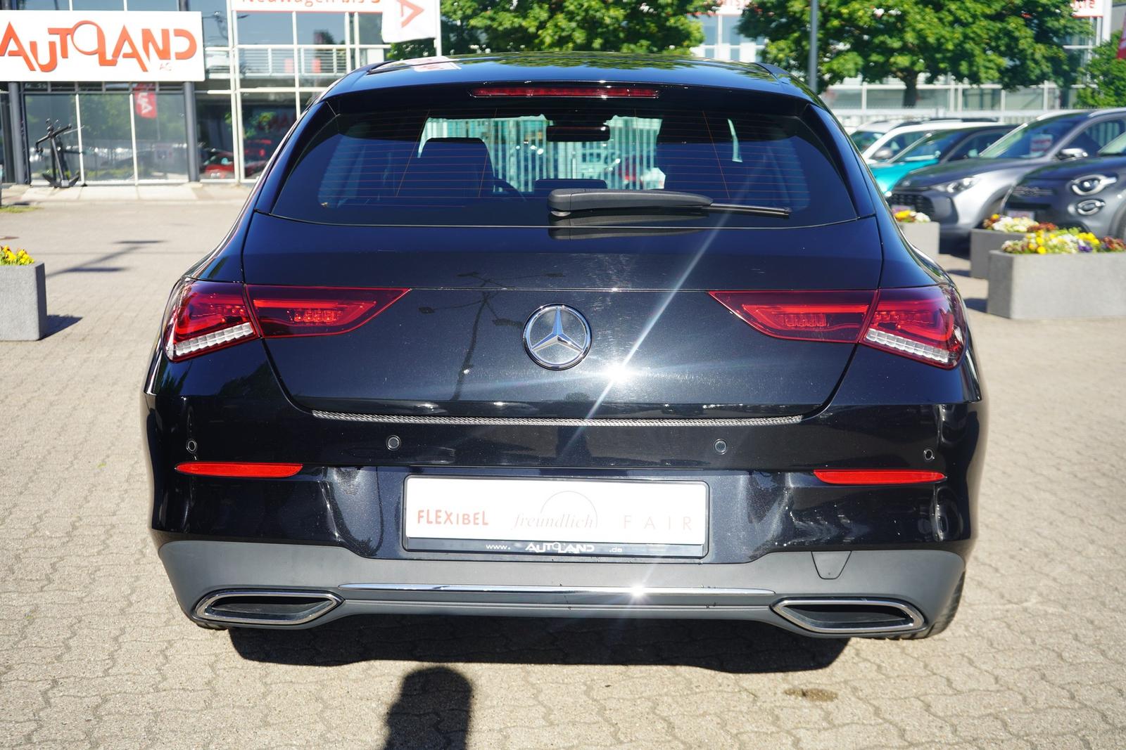 Mercedes-Benz CLA 200 Shooting Brake Progressive Navi Temp Kam