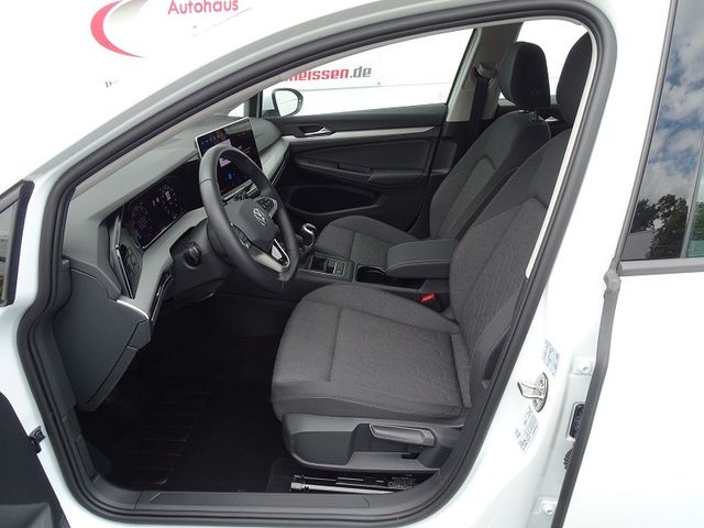 Golf Variant 1.5 TSI Life / Standheizung