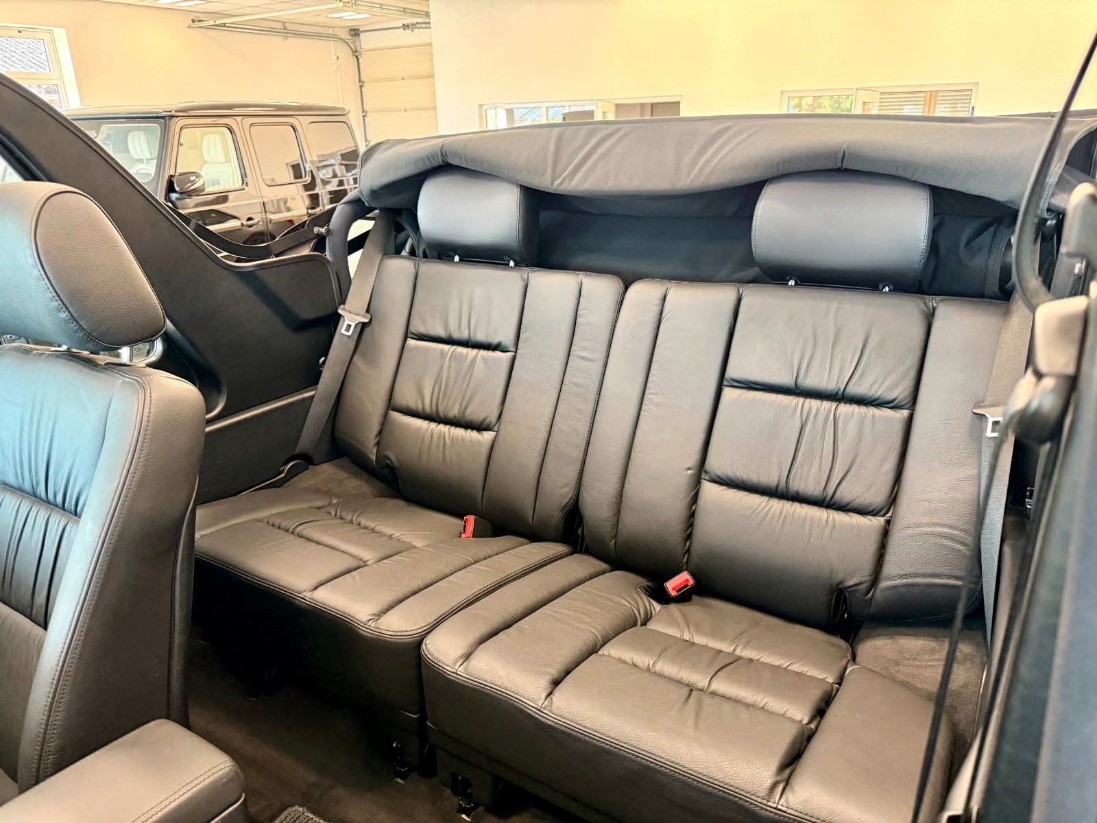Fahrzeugabbildung Mercedes-Benz G 500 Cabrio 7G-TRONIC COMAND / AHK / BRD