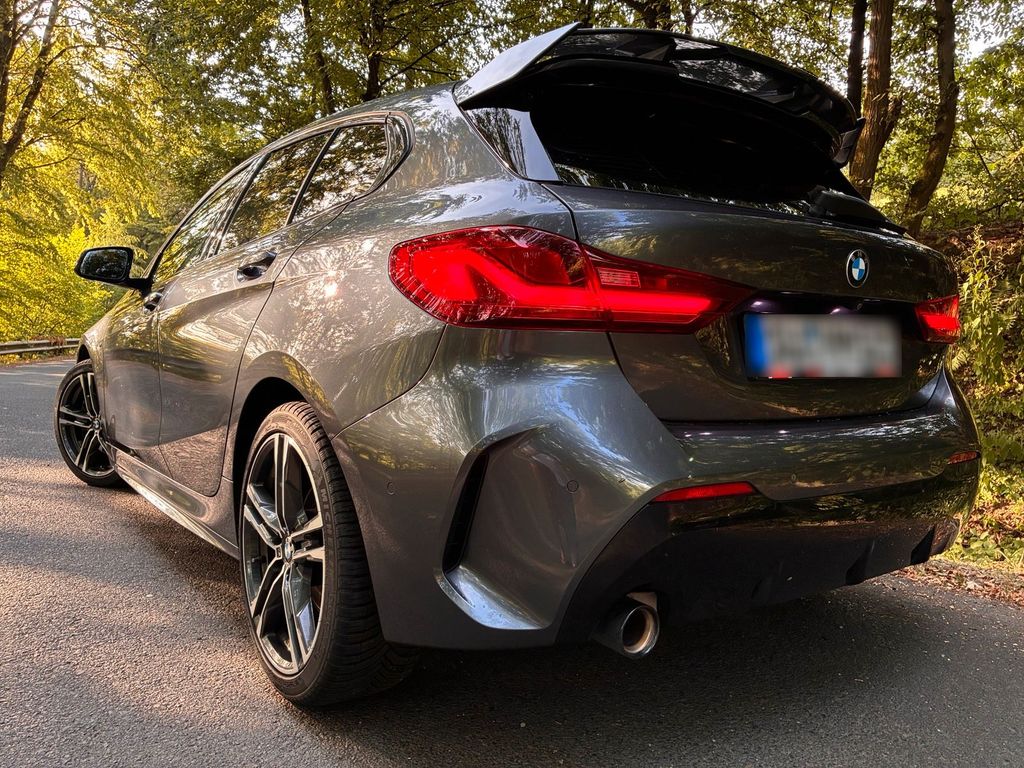 Image of BMW 118