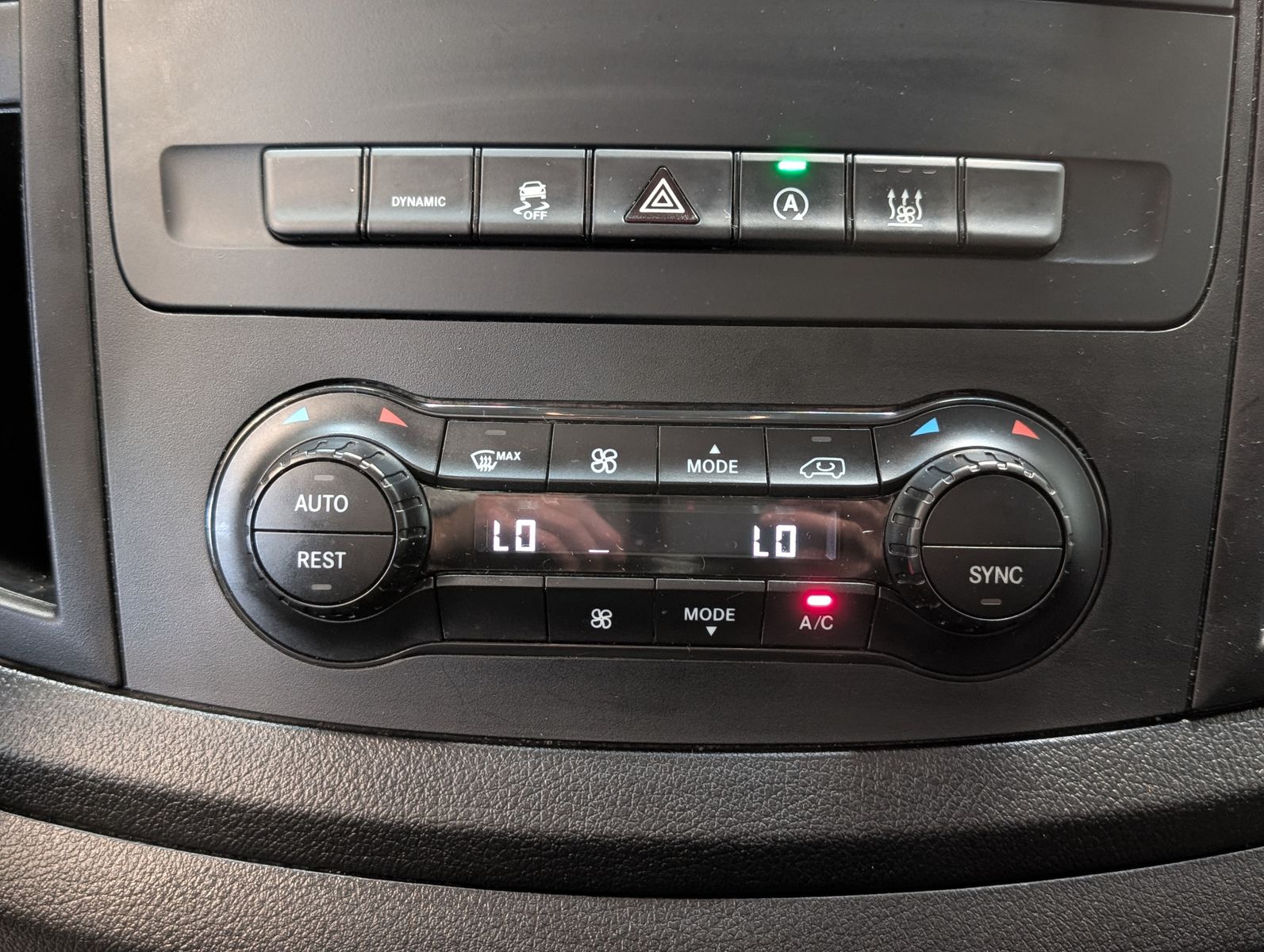 Fahrzeugabbildung Mercedes-Benz Vito 116 CDI*PRO*EXTRALANG*KAMERA*STNDHZ/SORTIMO
