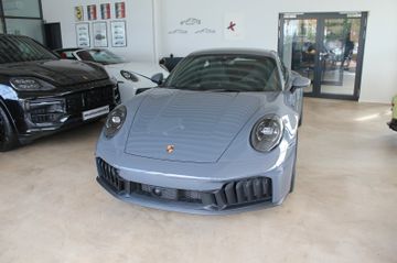 Porsche 992 - 1
