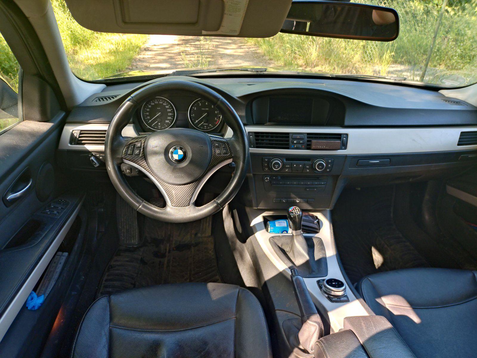BMW 325 2009 — photo 9