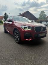 BMW X4 xDrive30i AT M Sport M Sport - rote BMW X4
