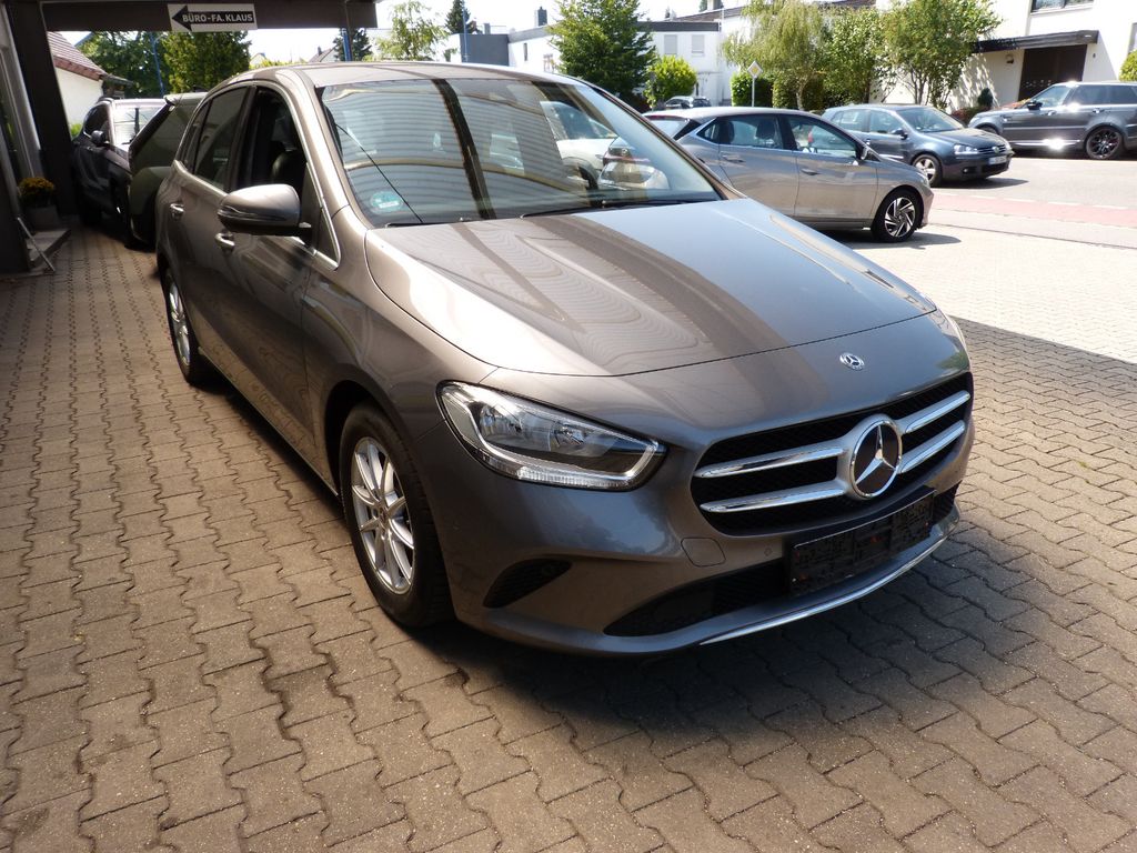 Image of Mercedes-Benz B 180