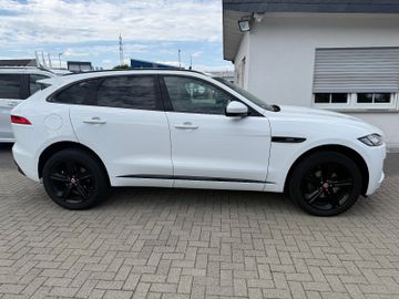 Jaguar F-Pace - 6