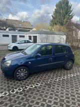 Renault Clio 1.2 16V - Renault Clio aus 2004: 1.2