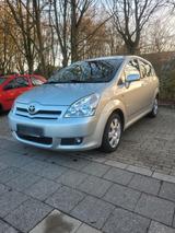 Toyota Corolla Verso Automatik 7 Sitzer - Toyota Corolla Verso von privat