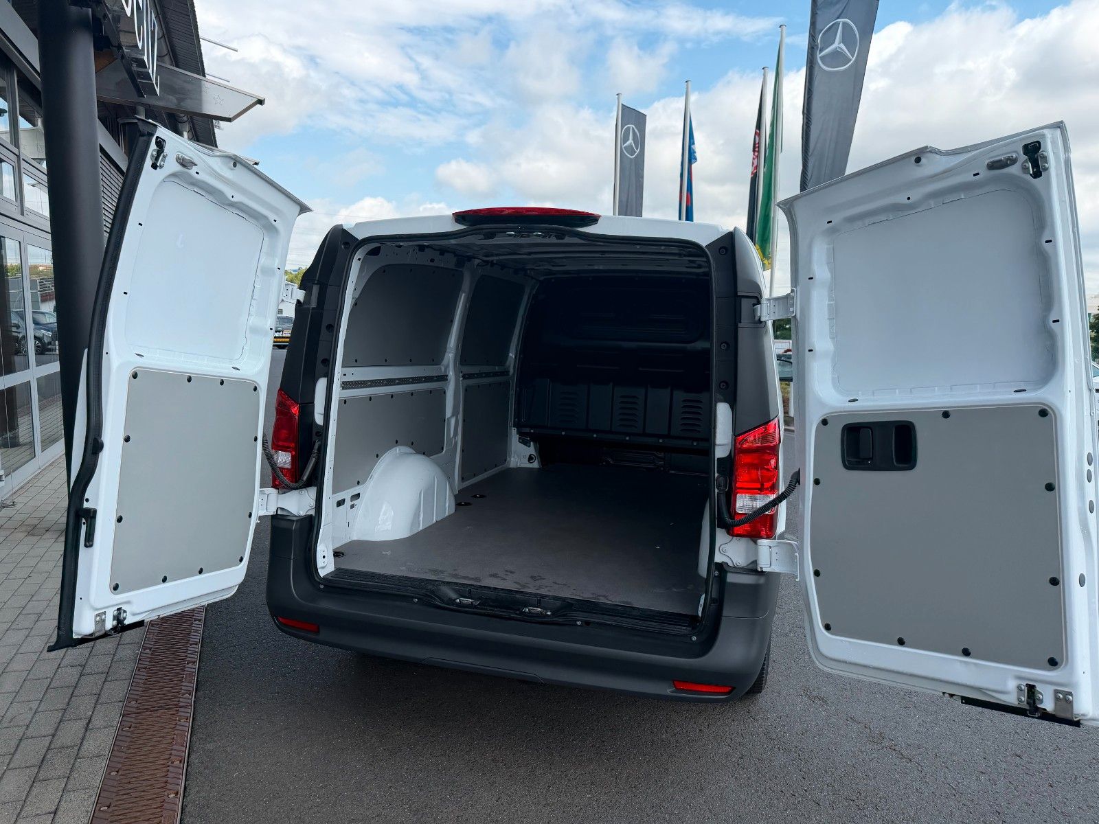 Fahrzeugabbildung Mercedes-Benz Vito 116 CDI Extral Klima Kamera AHK