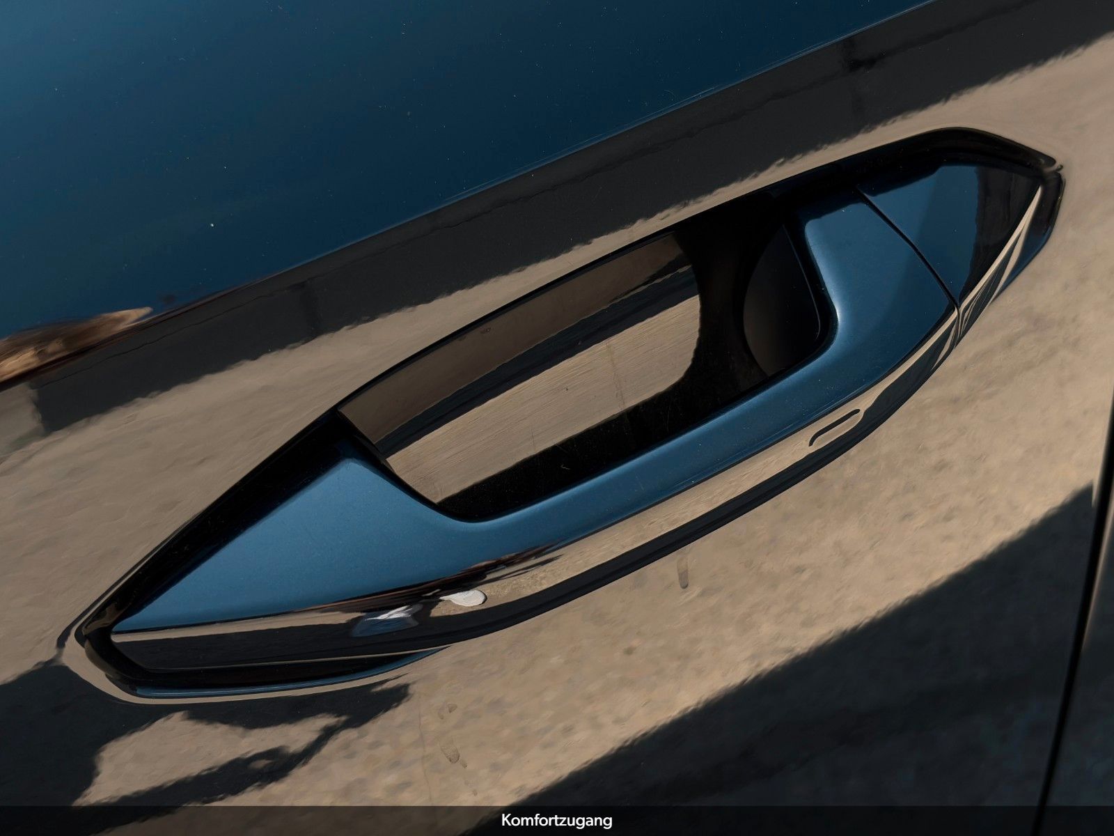 Fahrzeugabbildung Audi A3 Sportback 40 TFSIe Virtual 2Z-Klima PDC SHZ