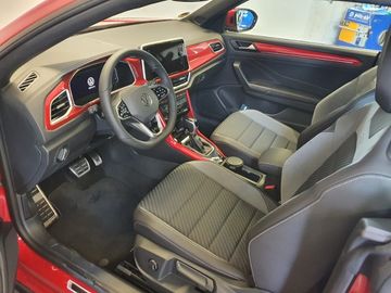 Fahrzeugabbildung Volkswagen T-Roc Cabriolet R-LINE 1,5 TSI DSG AHK KAMERA NA