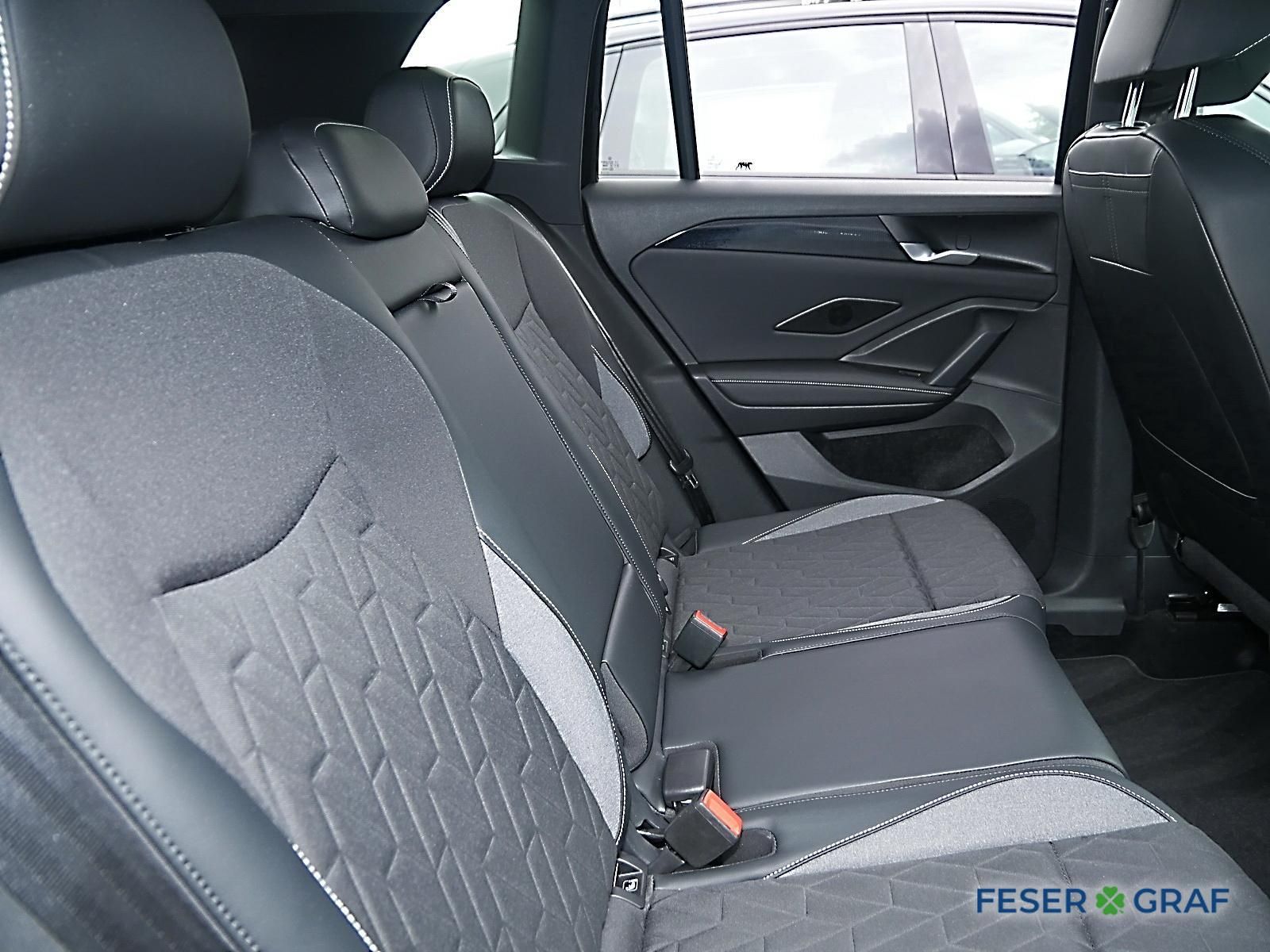 Volkswagen Tiguan - Bild 8