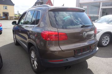 Volkswagen Tiguan - 8