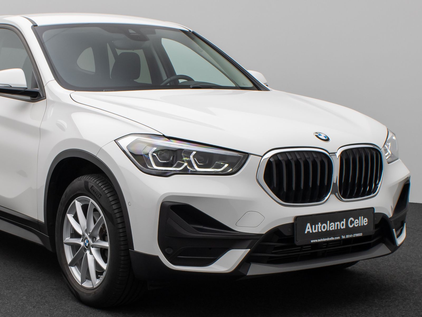 Fahrzeugabbildung BMW X1 sD18i DAB Navi Parkassist Geschwindigkeitsreg