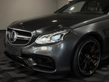 Mercedes-Benz E 63 AMG S 4Matic Lim. *1.HAND*MWST*KERAMIK*B&O* - graue Mercedes-Benz E 63 AMG