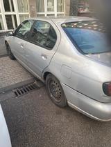 Nissan ein Nissan - gebrauchte Nissan Primera aus dem Jahr 2001