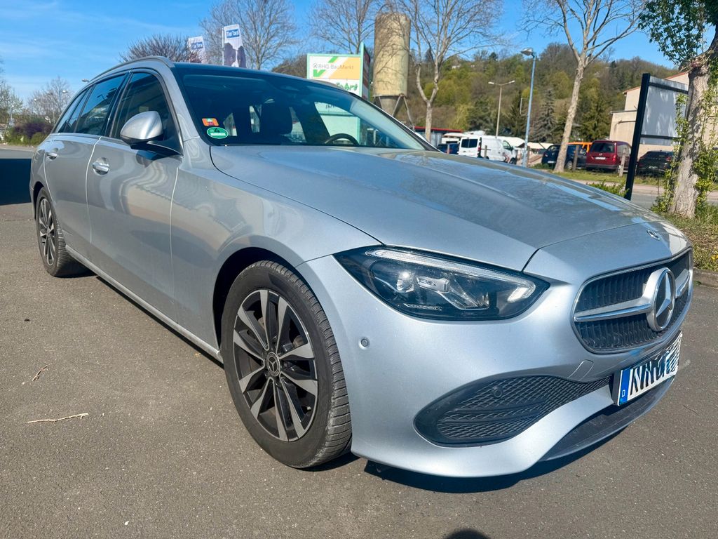 Image of Mercedes-Benz C 220