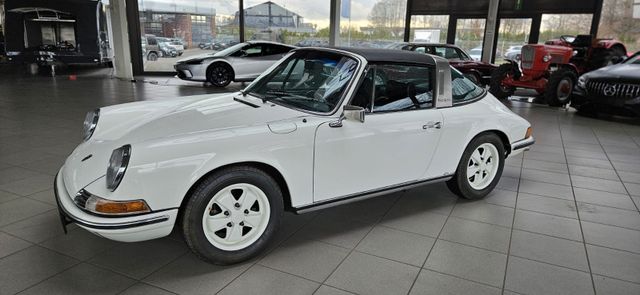 Porsche 911 T TARGA ÖLKLAPPE