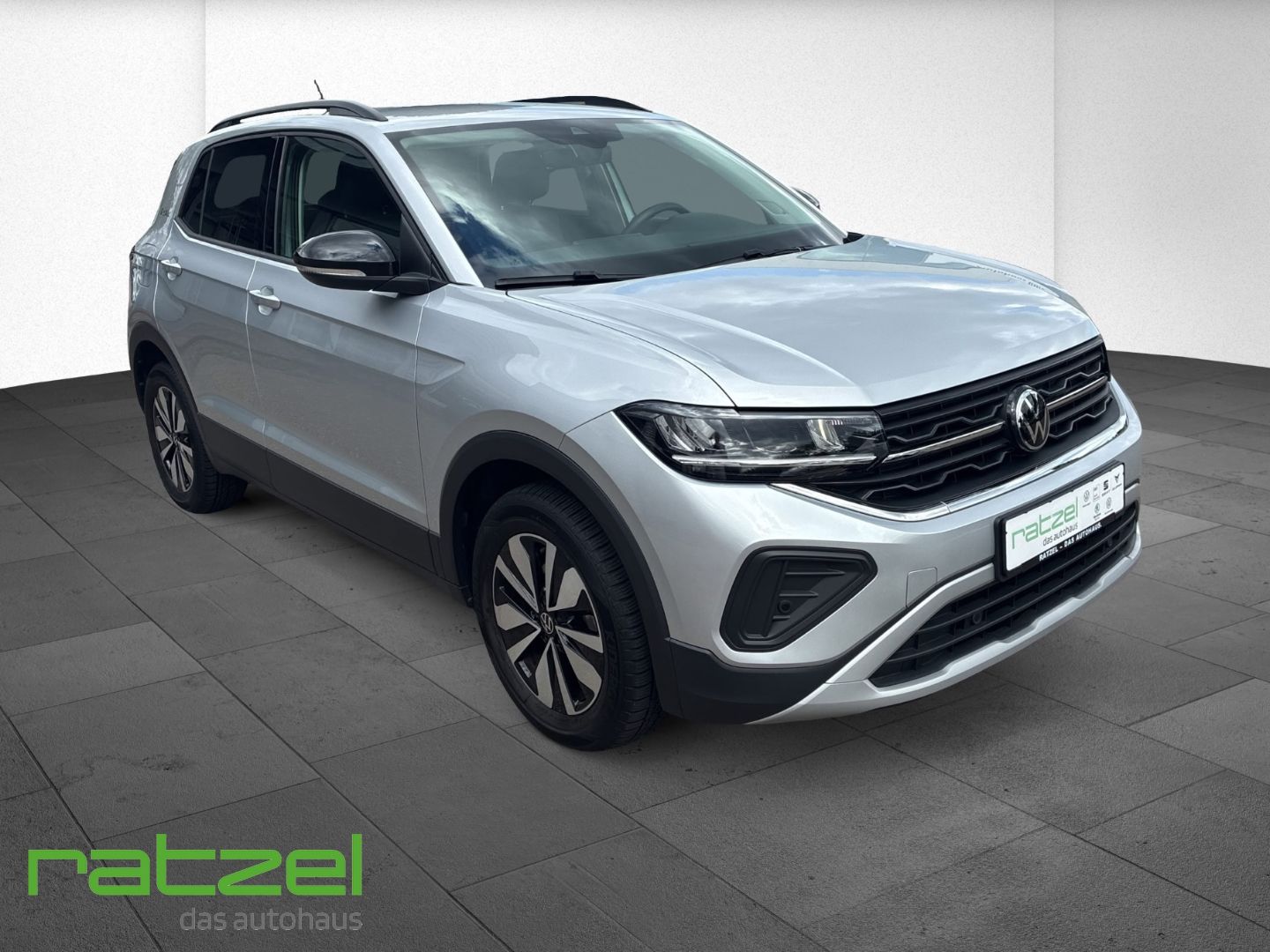 Fahrzeugabbildung Volkswagen T-Cross Goal Life 1.0 l TSI Navi LED ACC BeatsAu