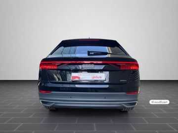 Audi Q8 - 6