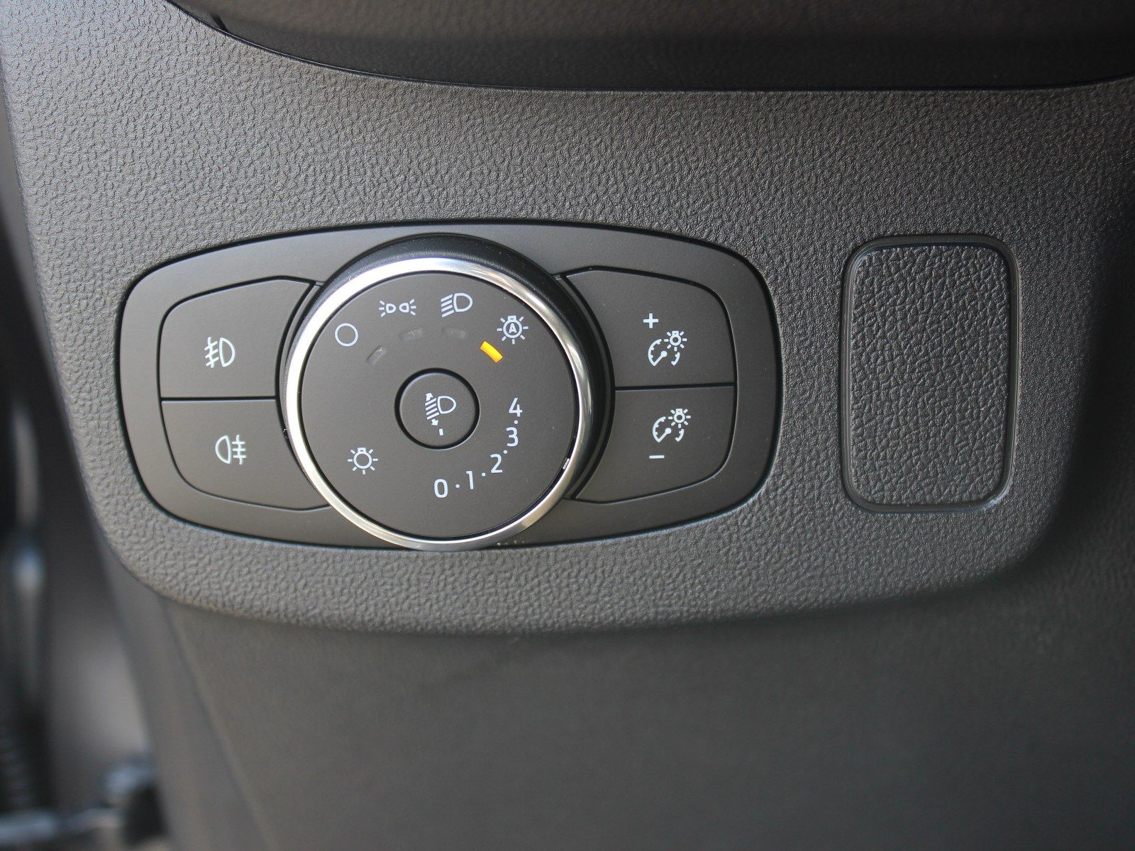Fahrzeugabbildung Ford Puma ST-Line 1,0 EcoBoost Mild Hybrid