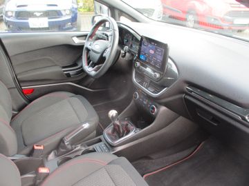 Ford Fiesta ST-Line   PDC + Winterpaket            PA