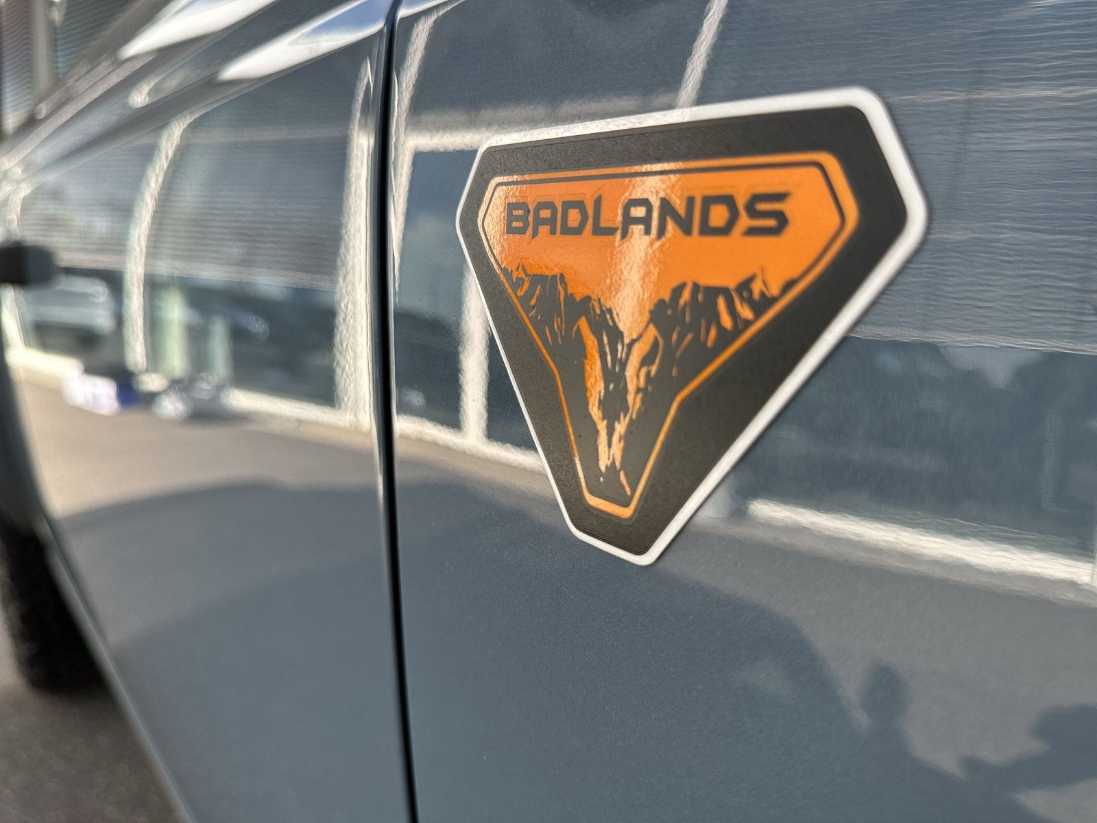 Fahrzeugabbildung Ford Bronco Badlands e-4WD #360-Grad-Kamera