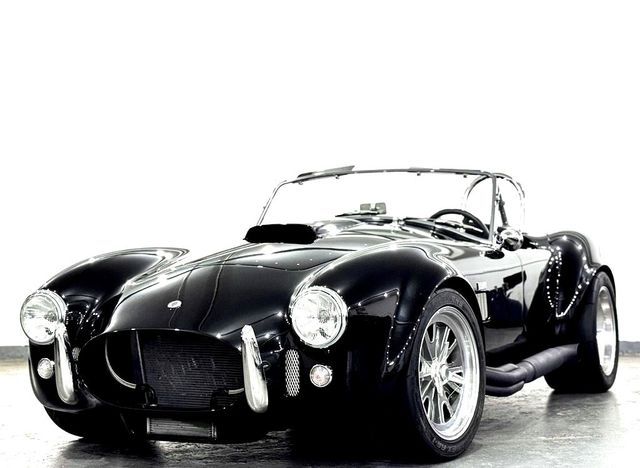 Cobra 427 Shelby Cobra 7.0 Liter V8 by Superformance