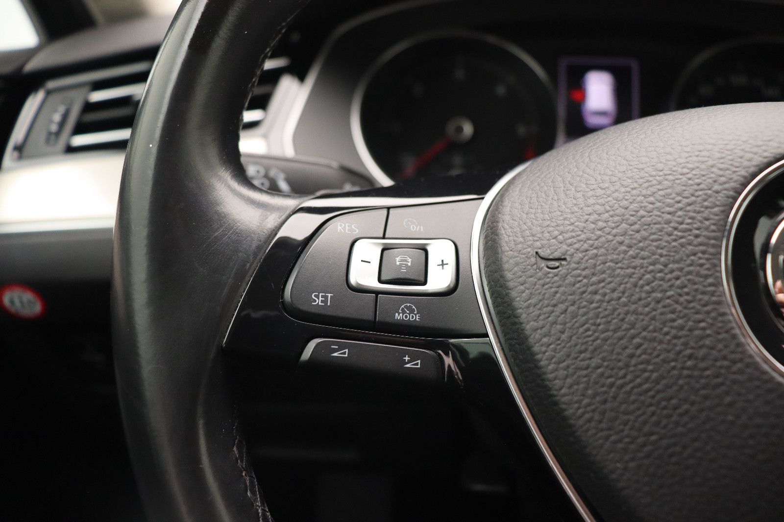 Fahrzeugabbildung Volkswagen Passat Variant 2.0 TDI 190PS Highline